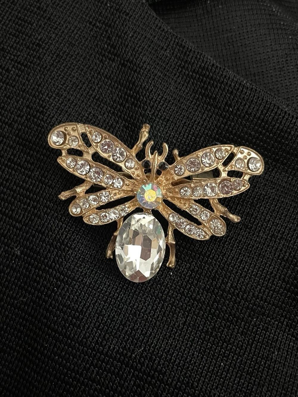Vintage Gold Tone Crystal Rhinestone Bumblebee Pin Pendant Pave Insect 80s